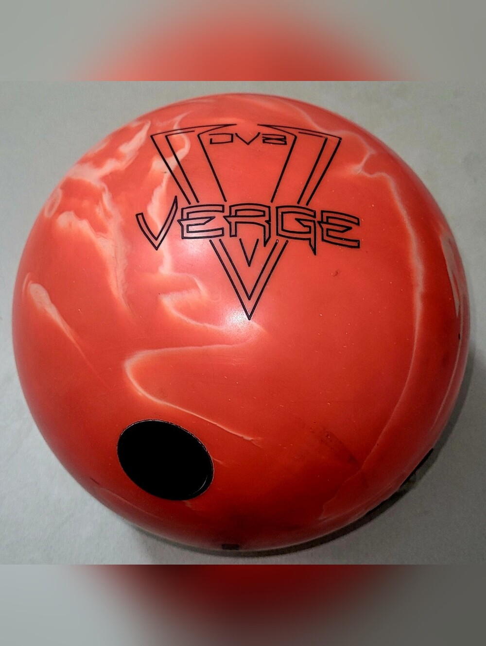 DV8 VERGE Bowling Ball 14lbs Drilled  Orange Swirl